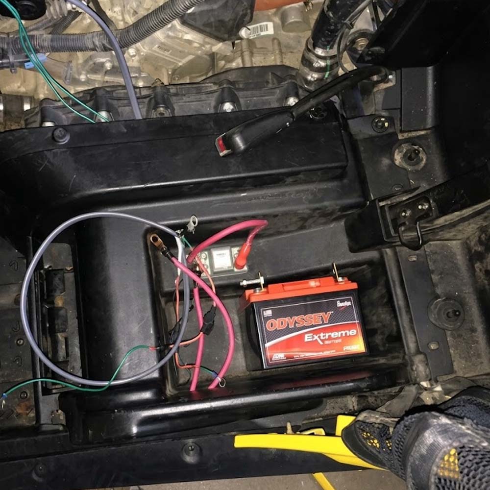 Can AM dual battery kit