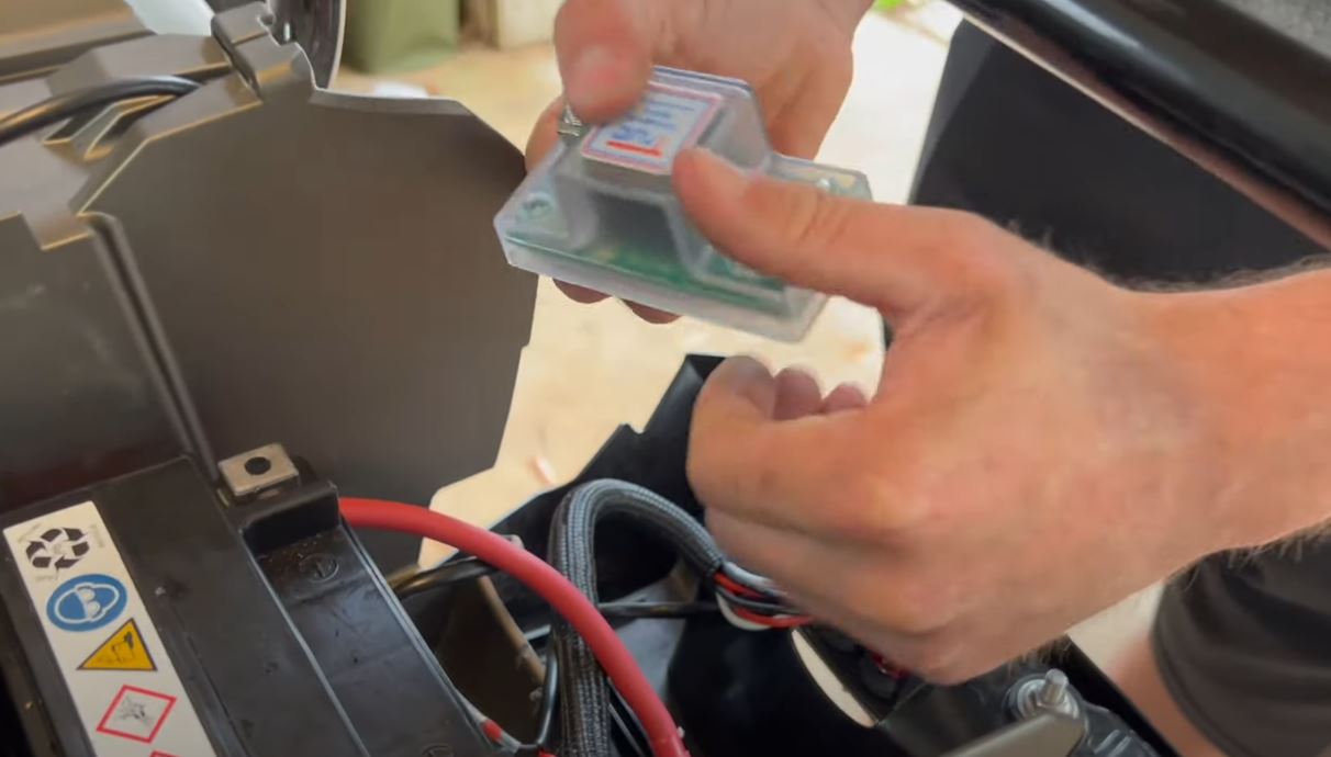 Customer Video - Installation for Honda Rubicon Dual Battery Kit ...